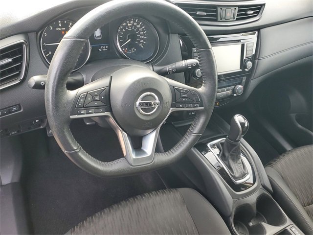 Used 2020 Nissan Rogue S image 17