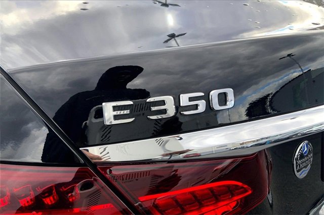 Certified 2022 Mercedes-Benz E 350 4MATIC Sedan image 8