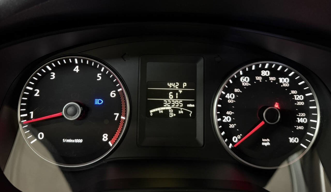 Used 2012 Volkswagen Jetta SEL image 11