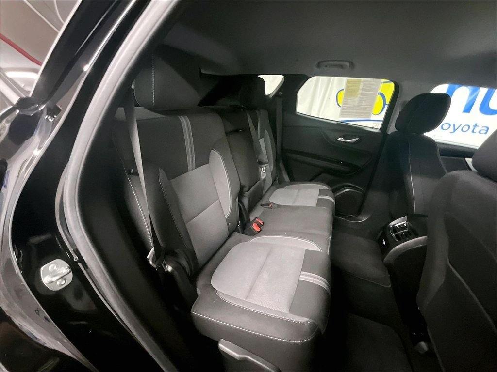 Used 2024 Chevrolet Blazer LT AWD/4WD image 15