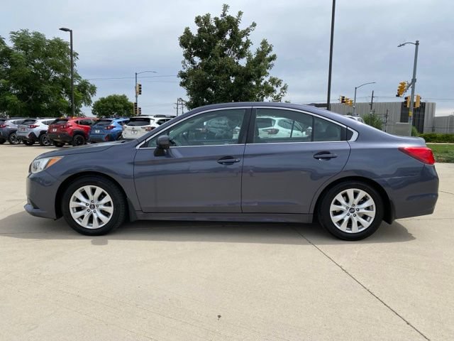 Used 2016 Subaru Legacy 2.5i Premium AWD/4WD image 2