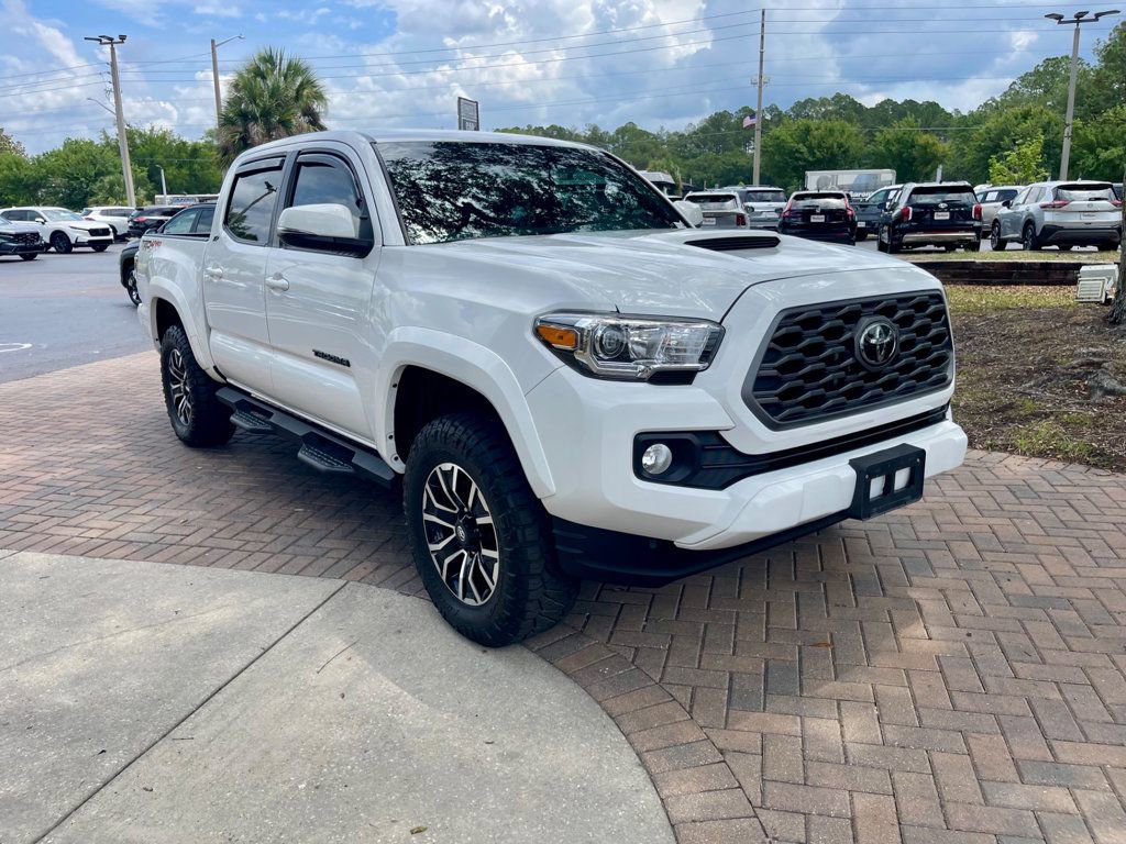 Used 2022 Toyota Tacoma TRD Sport w/ Technology Package AWD/4WD image 8