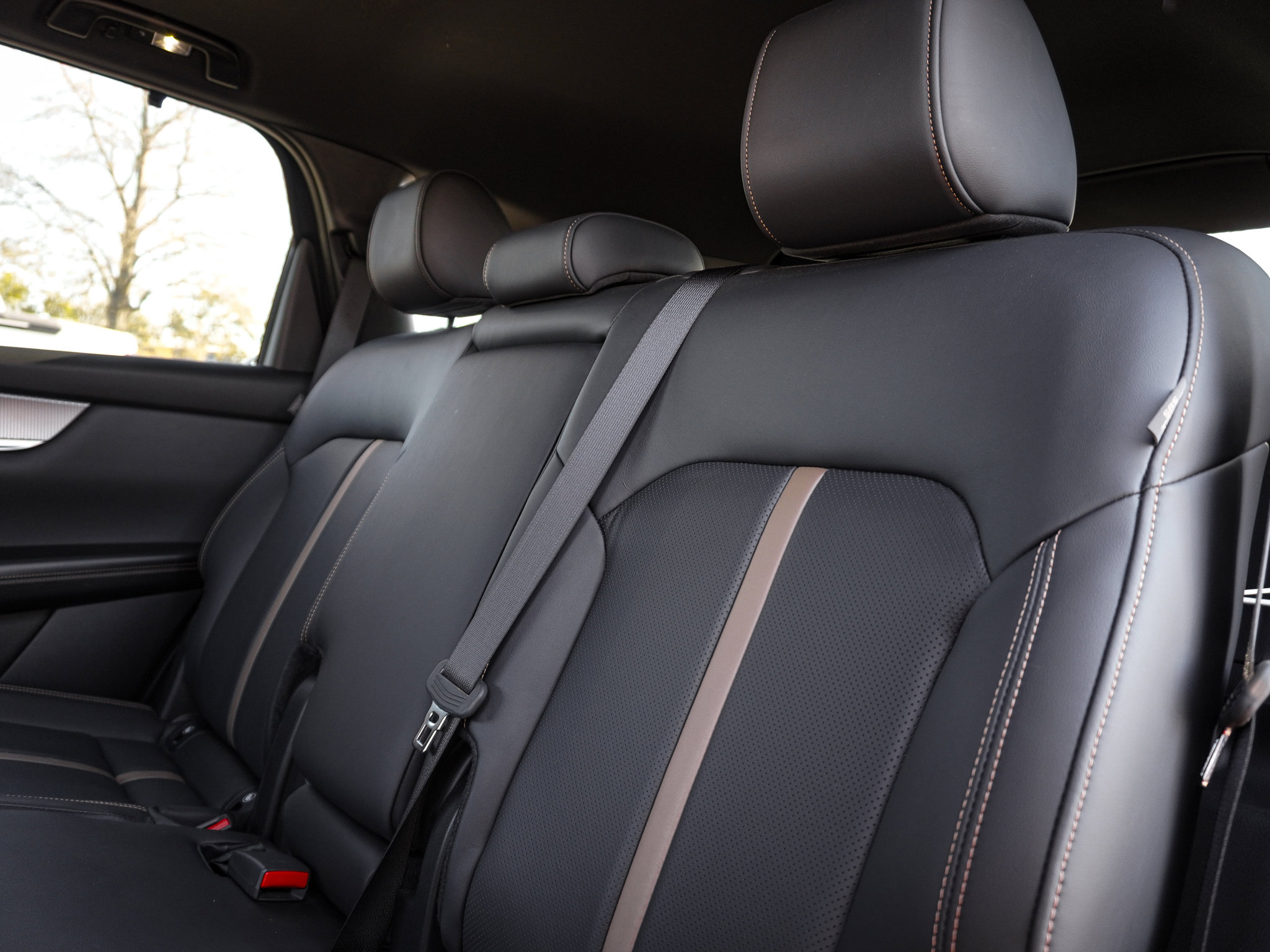 Certified 2025 MAZDA CX-70 3.3 Turbo S w/ Premium Package image 31