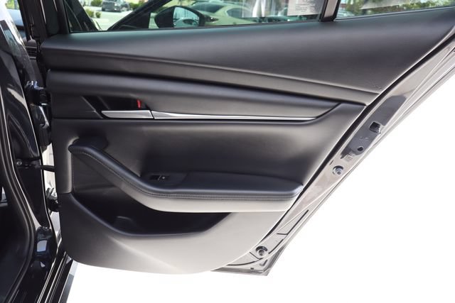Used 2022 MAZDA MAZDA3 s FWD image 27