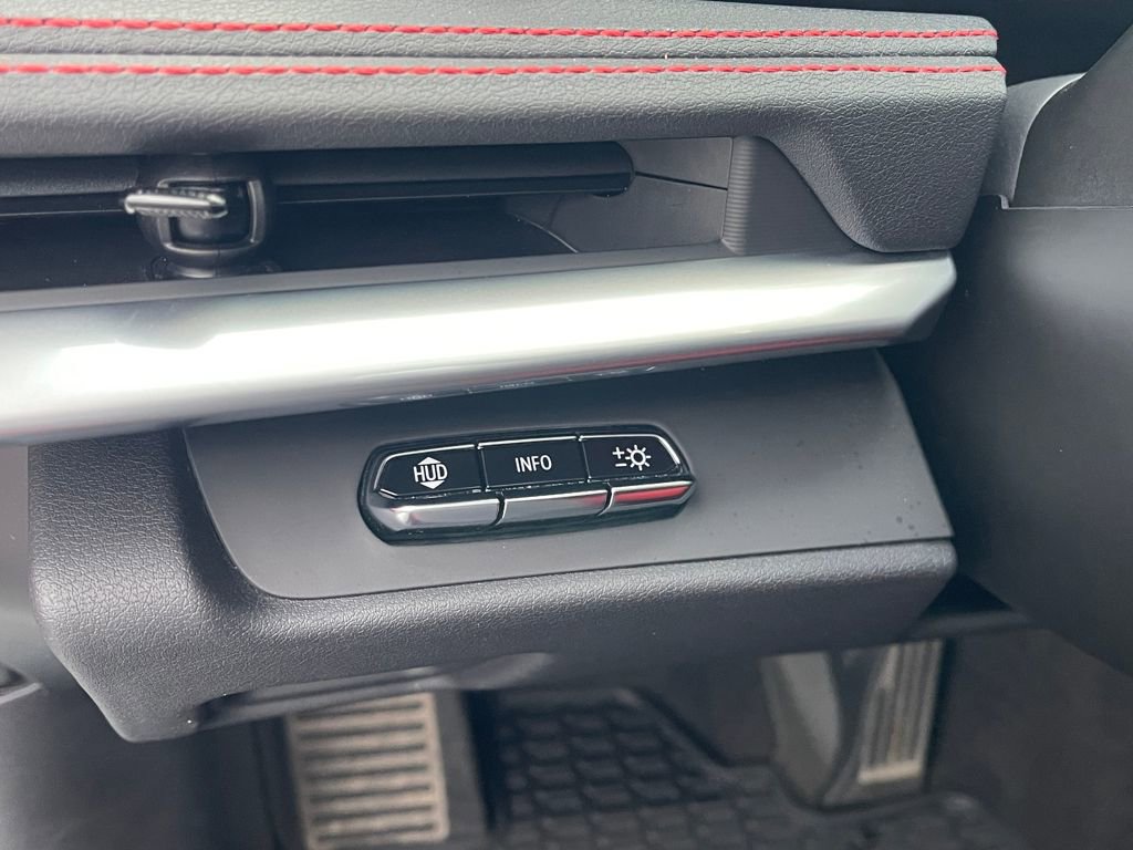 Used 2023 Chevrolet Corvette Stingray Preferred Cpe w/ Z51 Performance Package image 19