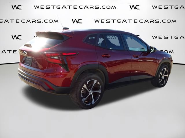 Used 2024 Chevrolet Trax RS image 11
