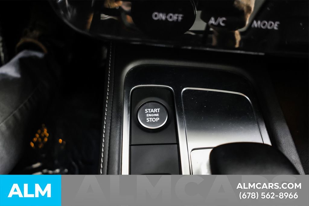 Used 2024 INFINITI QX60 Luxe w/ Performance Audio Package AWD/4WD image 44