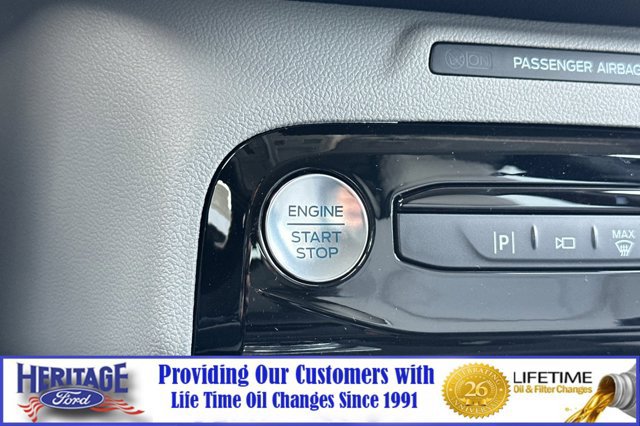 New 2025 Ford Escape SE w/ PHEV Premium Package image 20
