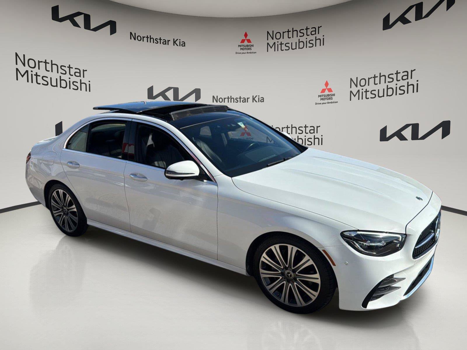 Used 2022 Mercedes-Benz E 350 Sedan image 7