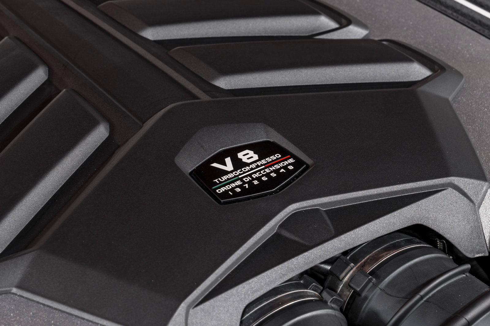 Used 2025 Lamborghini Urus S AWD/4WD image 51