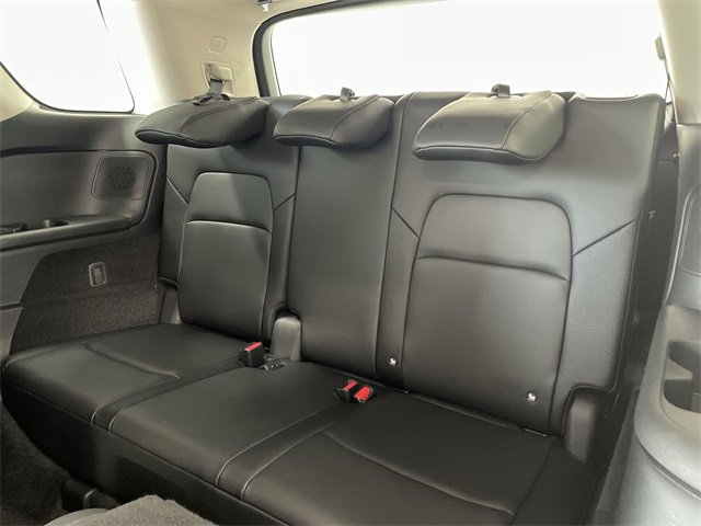 Certified 2025 Nissan Pathfinder SL w/ SL Premium Package image 17