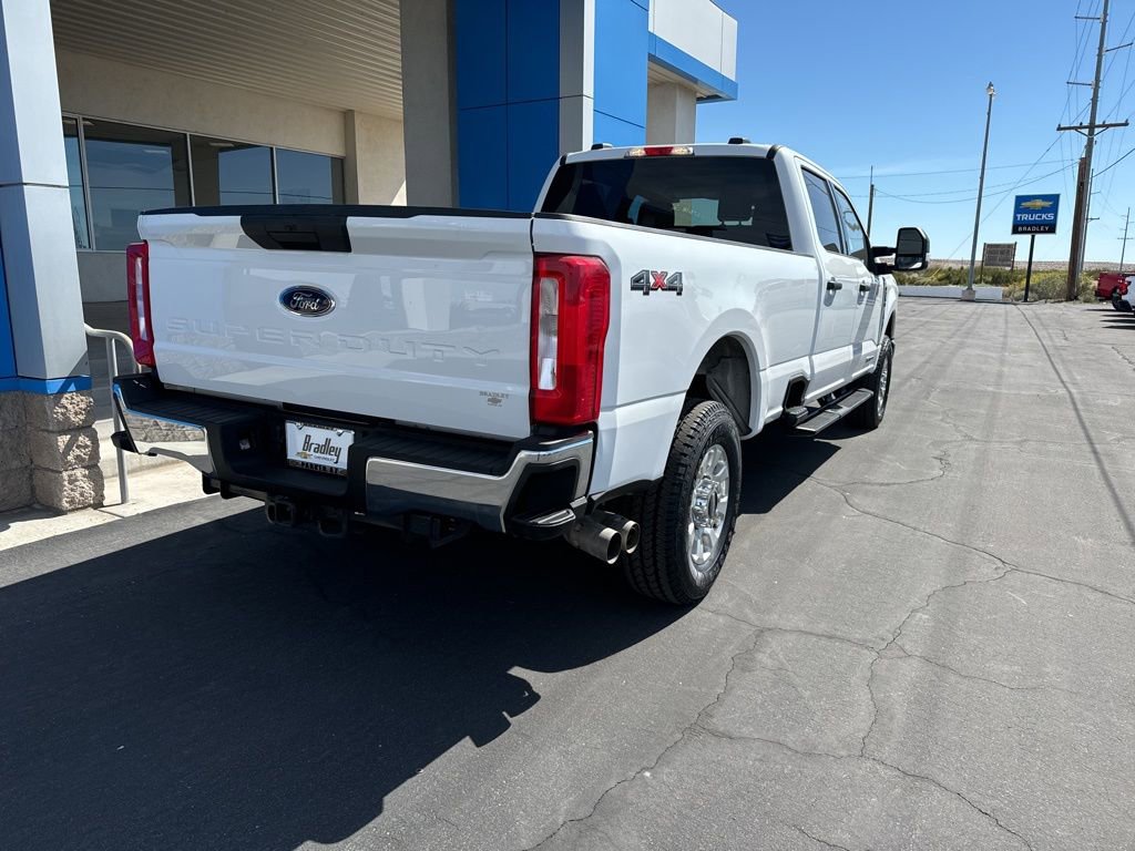 Used 2024 Ford F250 XLT image 5