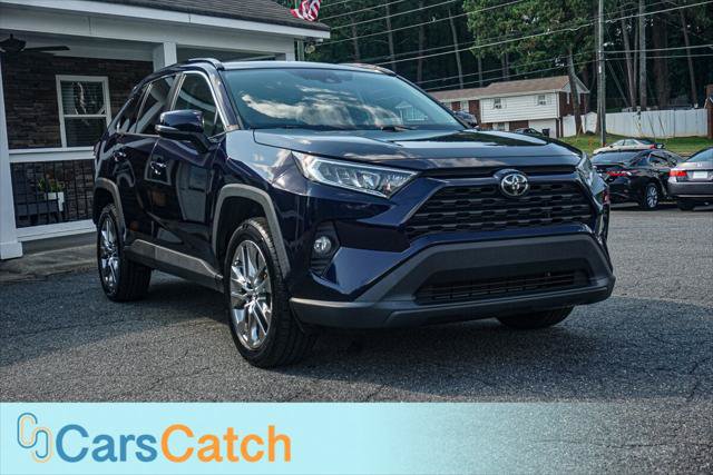 Used 2020 Toyota RAV4 XLE Premium AWD/4WD image 10