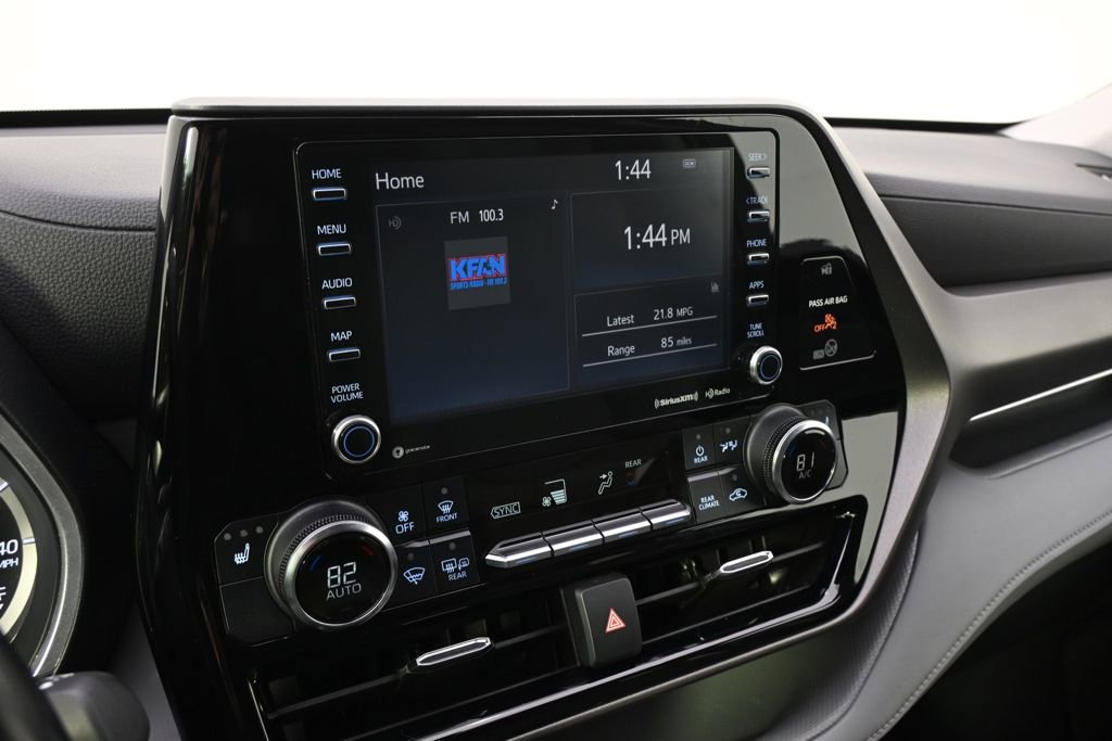 Used 2022 Toyota Highlander XLE image 28