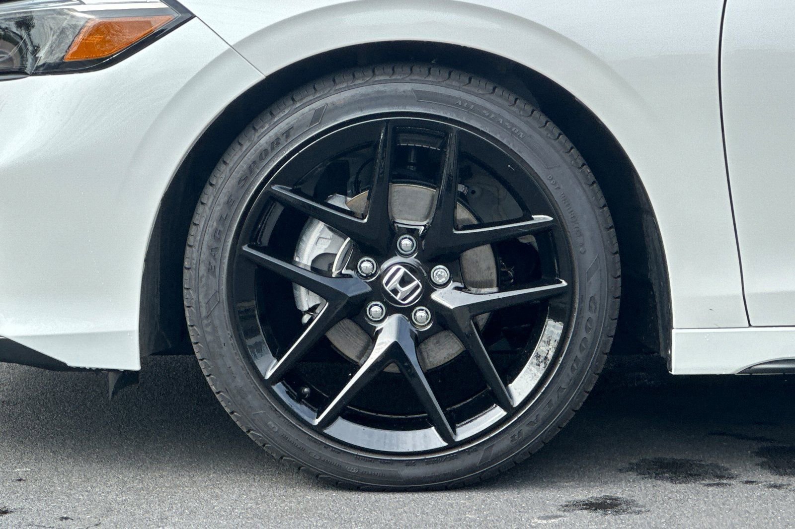 Used 2026 Honda Civic Sport image 32