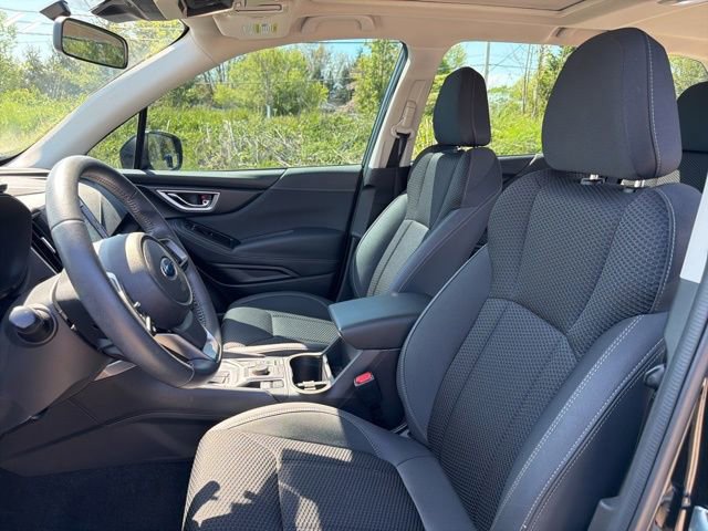 Used 2023 Subaru Forester Premium AWD/4WD image 18