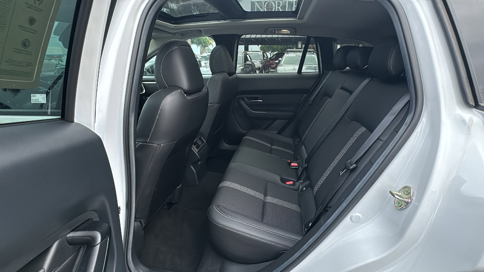 Certified 2025 MAZDA CX-50 AWD 2.5 S w/ Premium Package image 16