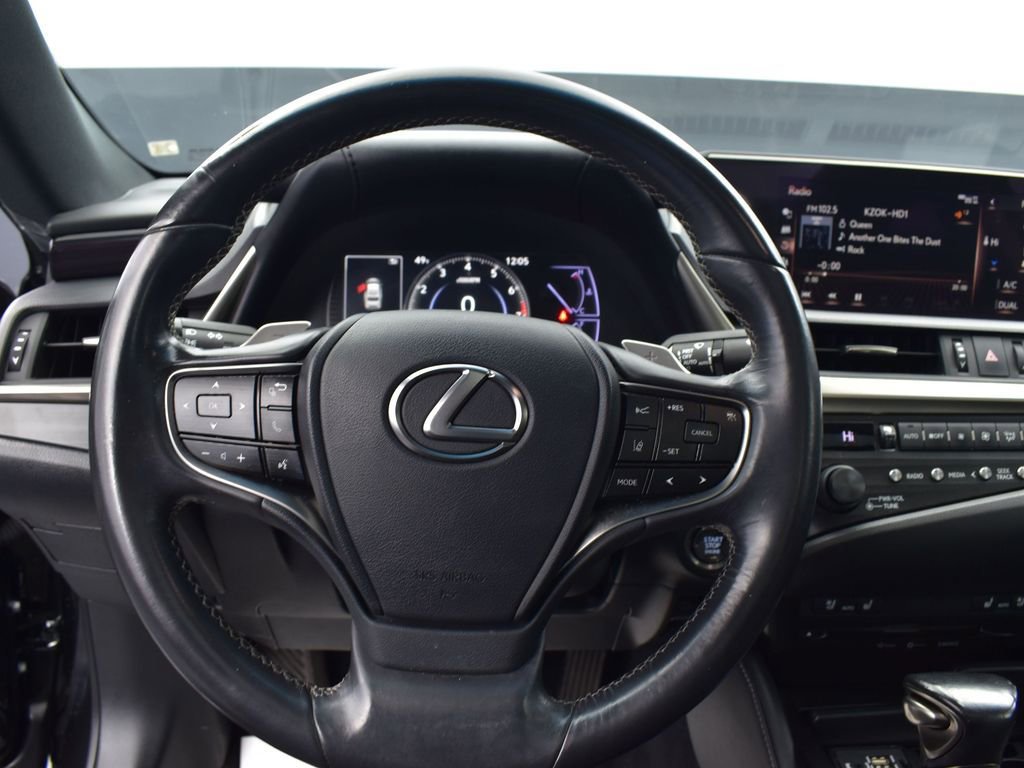 Used 2019 Lexus ES 350 w/ Premium Package image 16