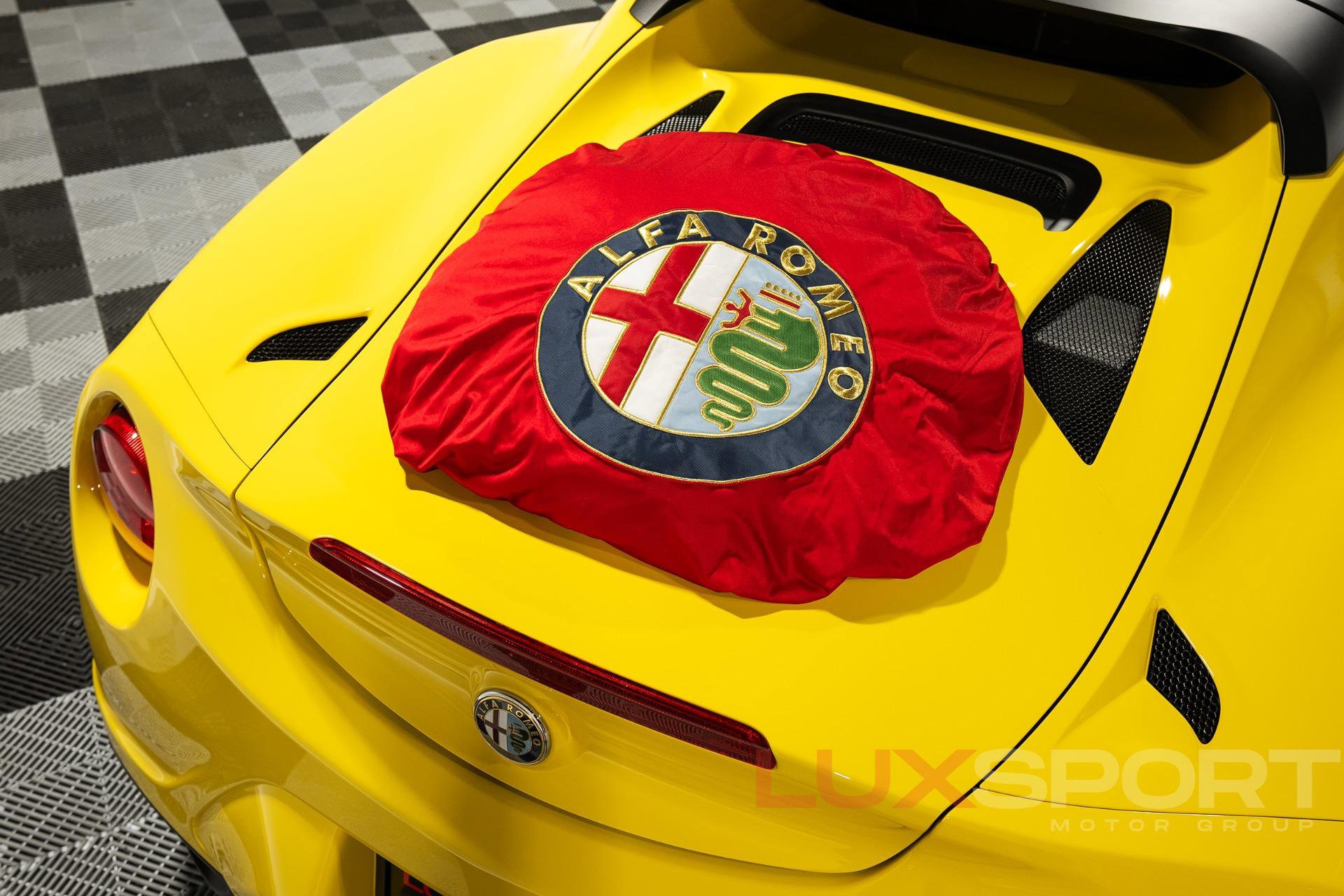 Used 2016 Alfa Romeo 4C Spider RWD image 65