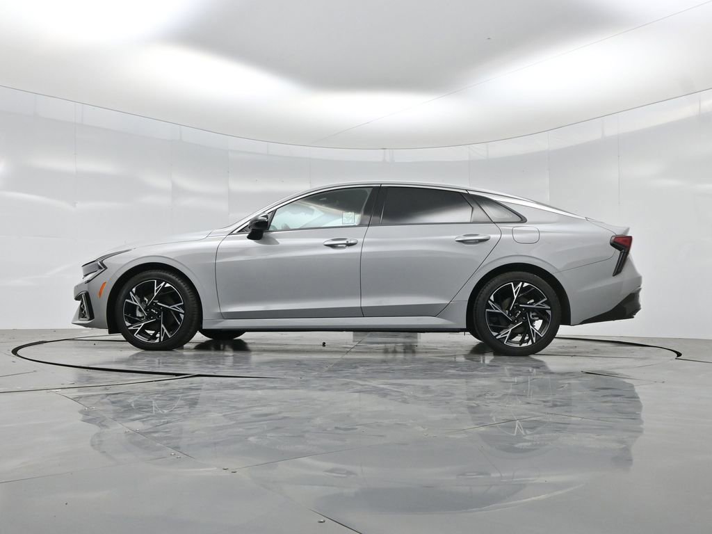 Used 2025 Kia K5 GT-Line w/ GT-Line Premium Package FWD image 6