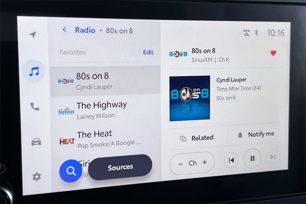 Certified 2025 Toyota Tacoma SR5 image 21