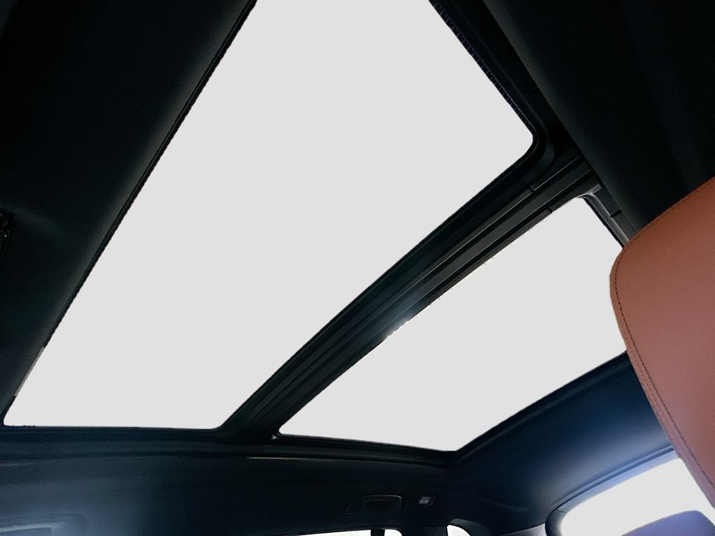 New 2026 BMW X5 M60i AWD/4WD image 23