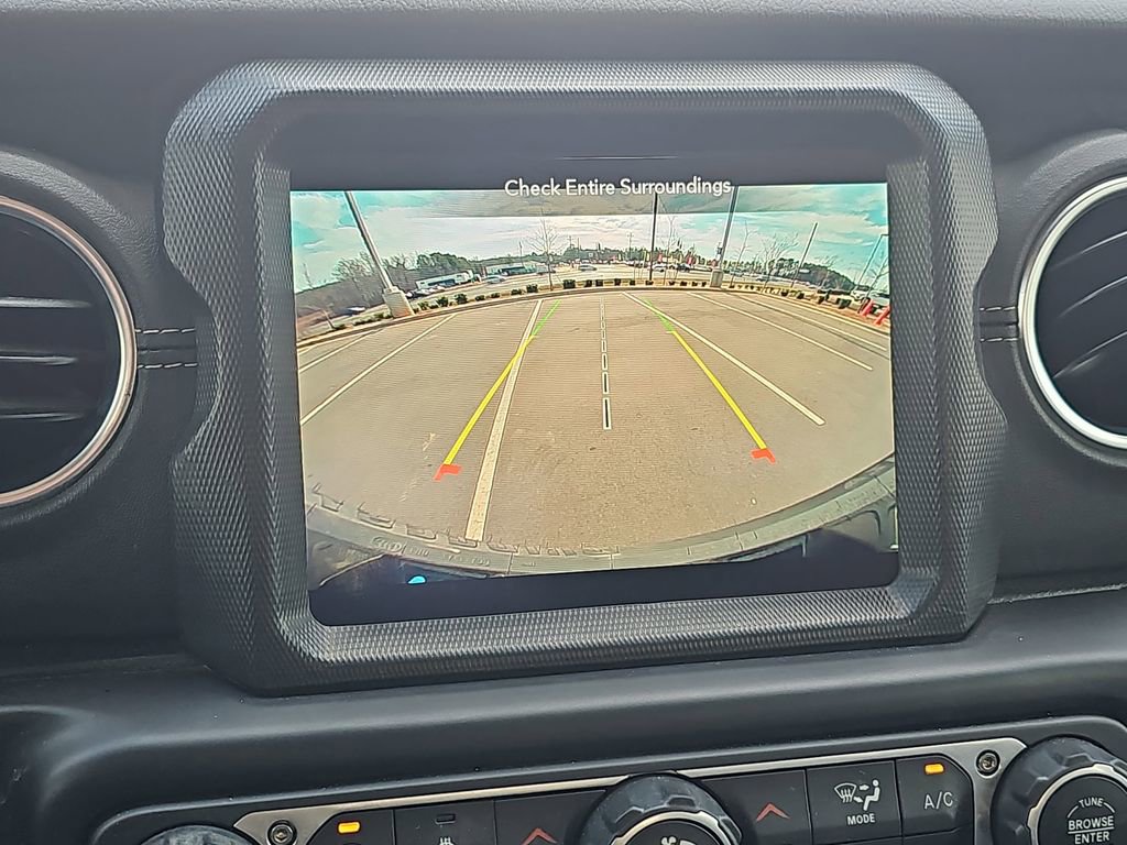 Used 2023 Jeep Wrangler Unlimited Sahara w/ Cold Weather Group image 24