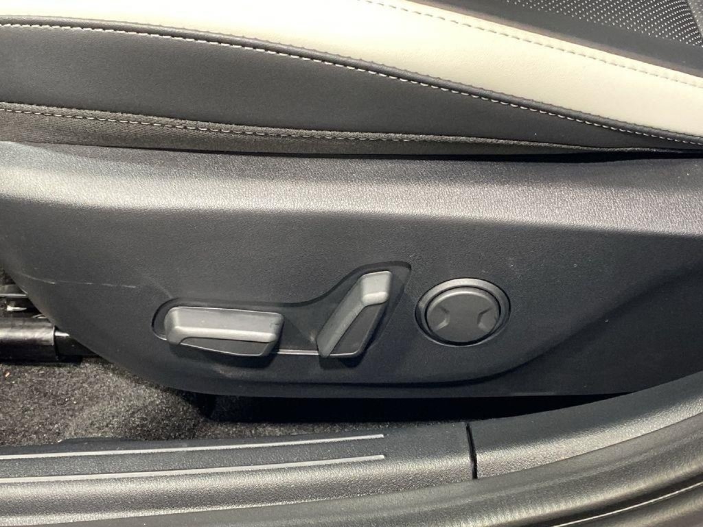 New 2026 Kia K4 EX w/ GT-Line Premium Package FWD image 13