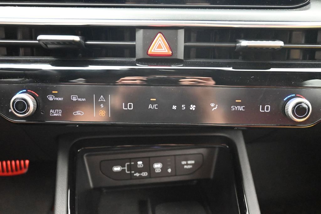 Used 2025 Kia K5 GT-Line w/ GT-Line Premium Package FWD image 14