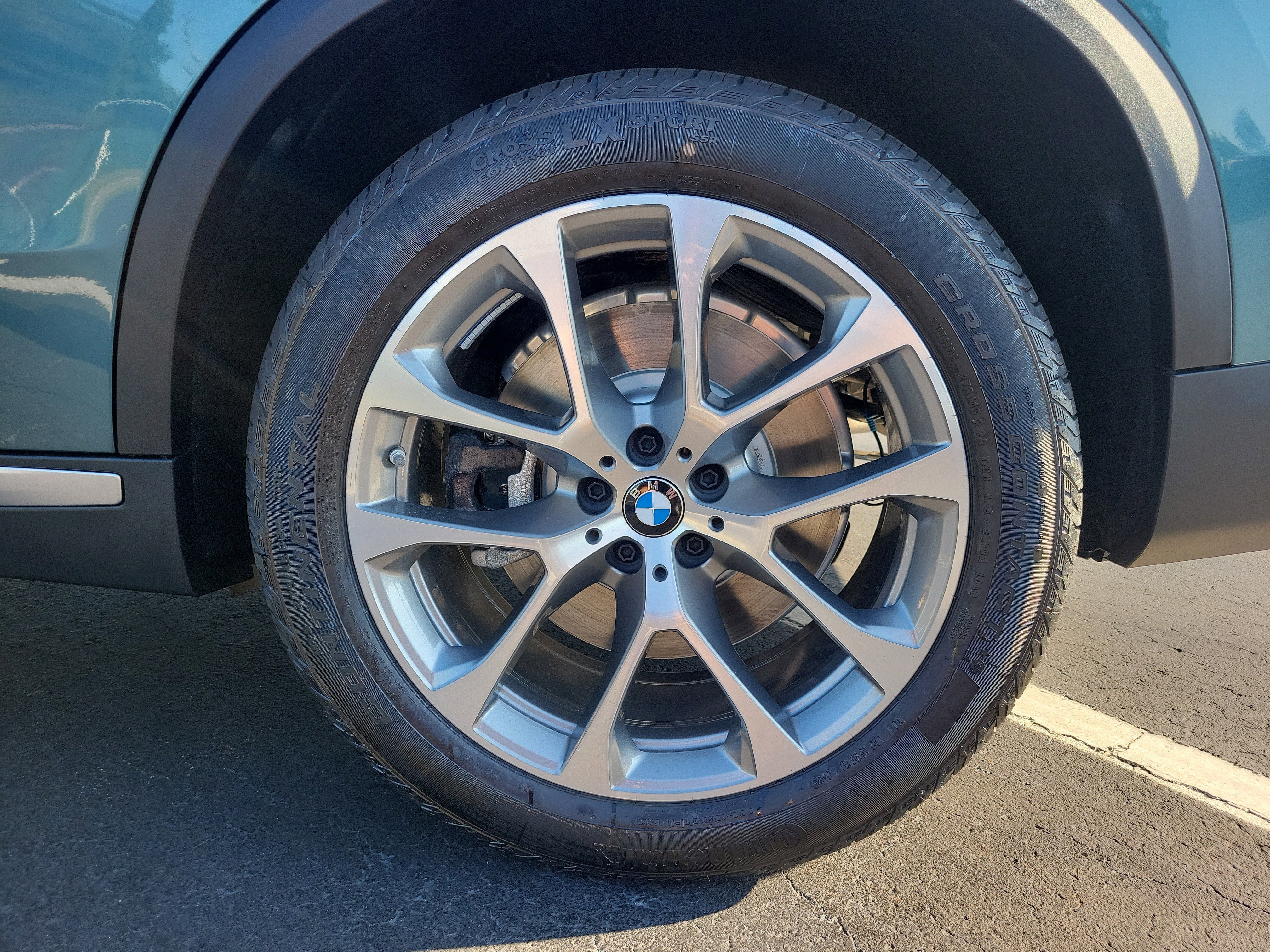 New 2026 BMW X5 xDrive50e w/ Executive Package image 5