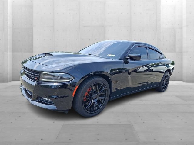 Used 2015 Dodge Charger SXT w/ AWD Plus Group image 3