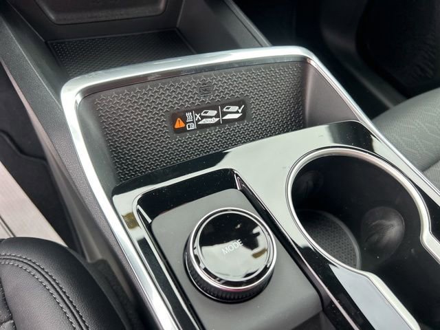 New 2026 Chevrolet Equinox LT FWD image 26