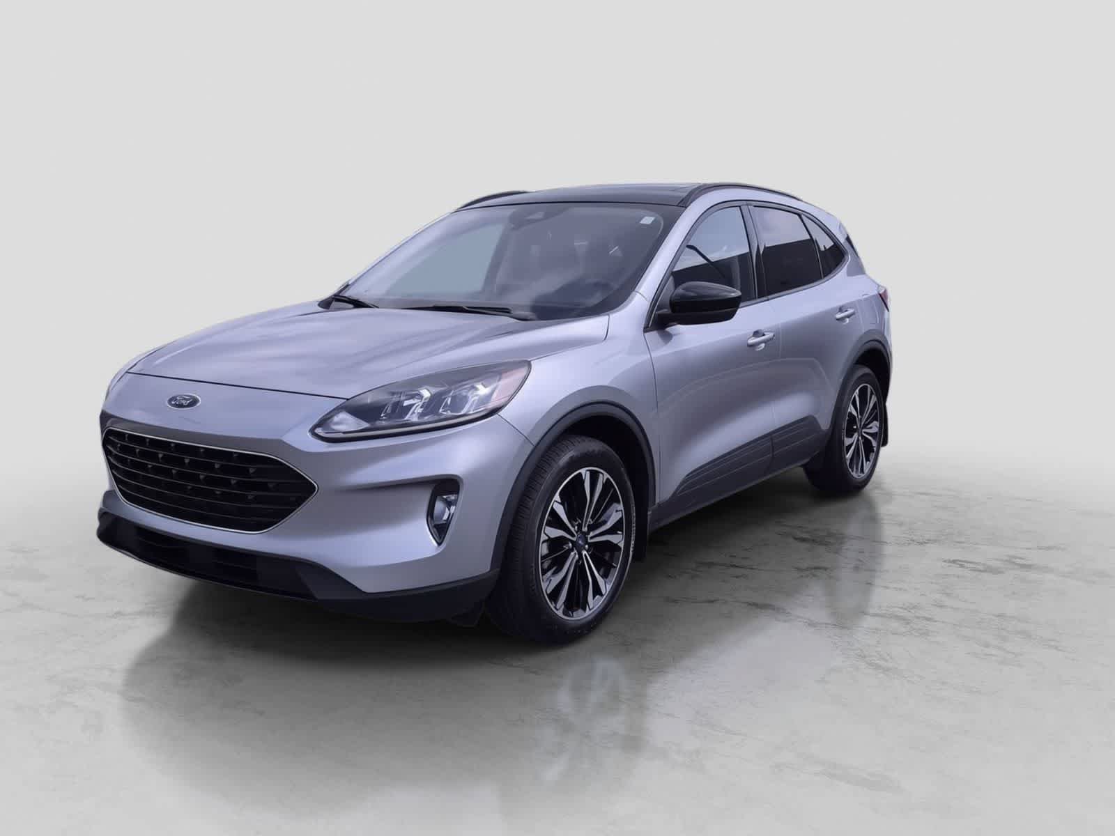 Used 2022 Ford Escape SEL w/ SEL Stealth AWD Package image 4