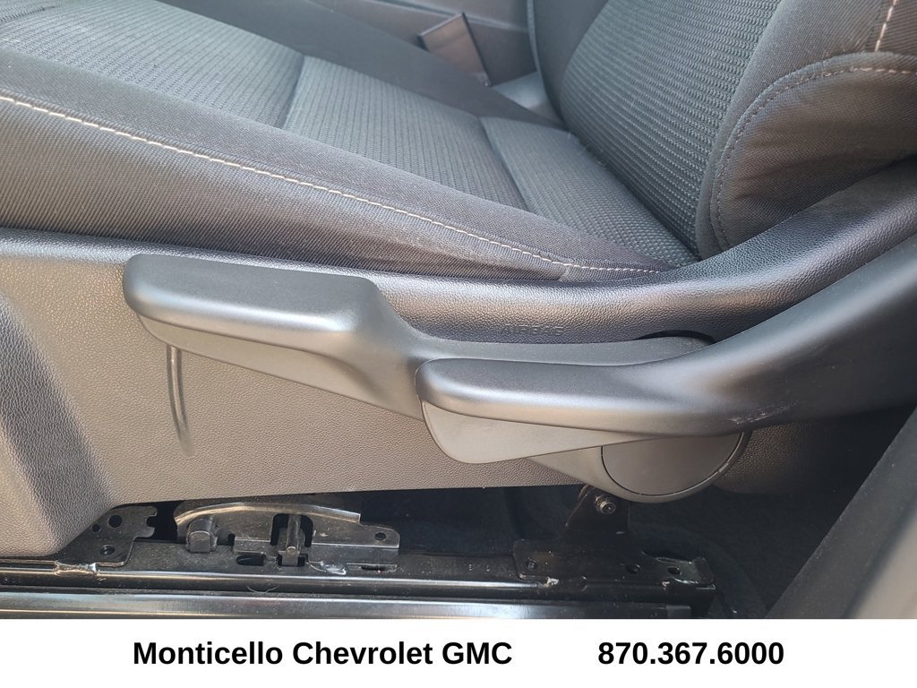 Used 2024 GMC Canyon Elevation w/ Trailering Package RWD image 16
