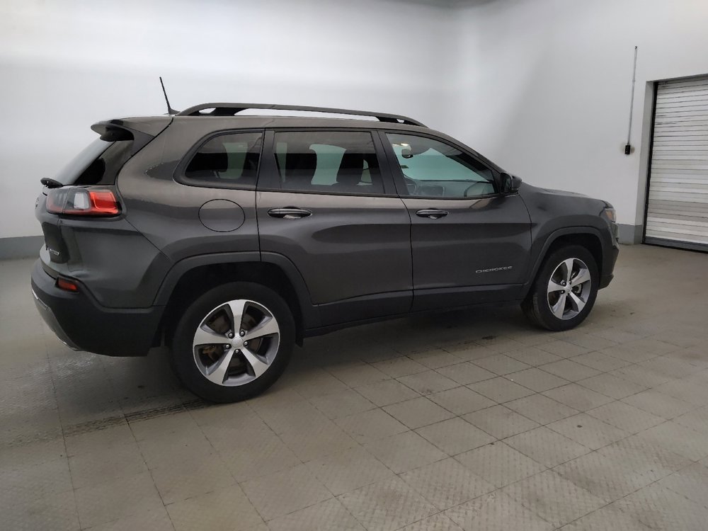 Used 2022 Jeep Cherokee Limited w/ Mopar Interior Package image 10