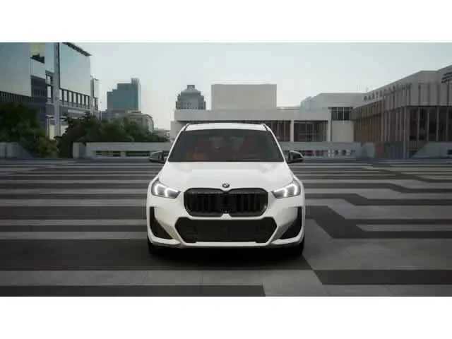 New 2026 BMW X1 xDrive28i w/ Technology Package AWD/4WD image 3