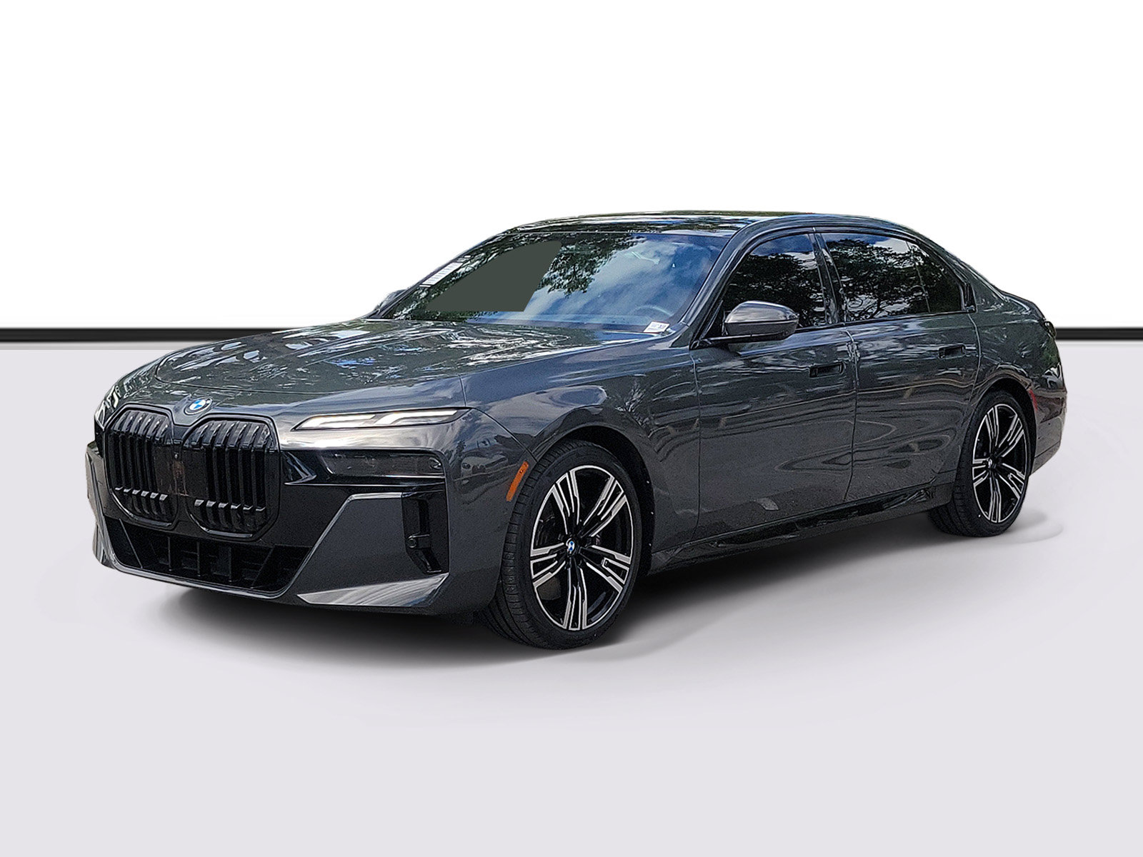 Certified 2023 BMW 740i RWD image 4