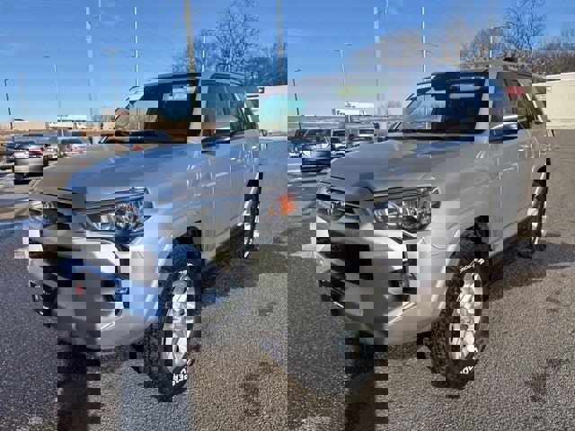 Certified 2024 Toyota 4Runner SR5 Premium image 5