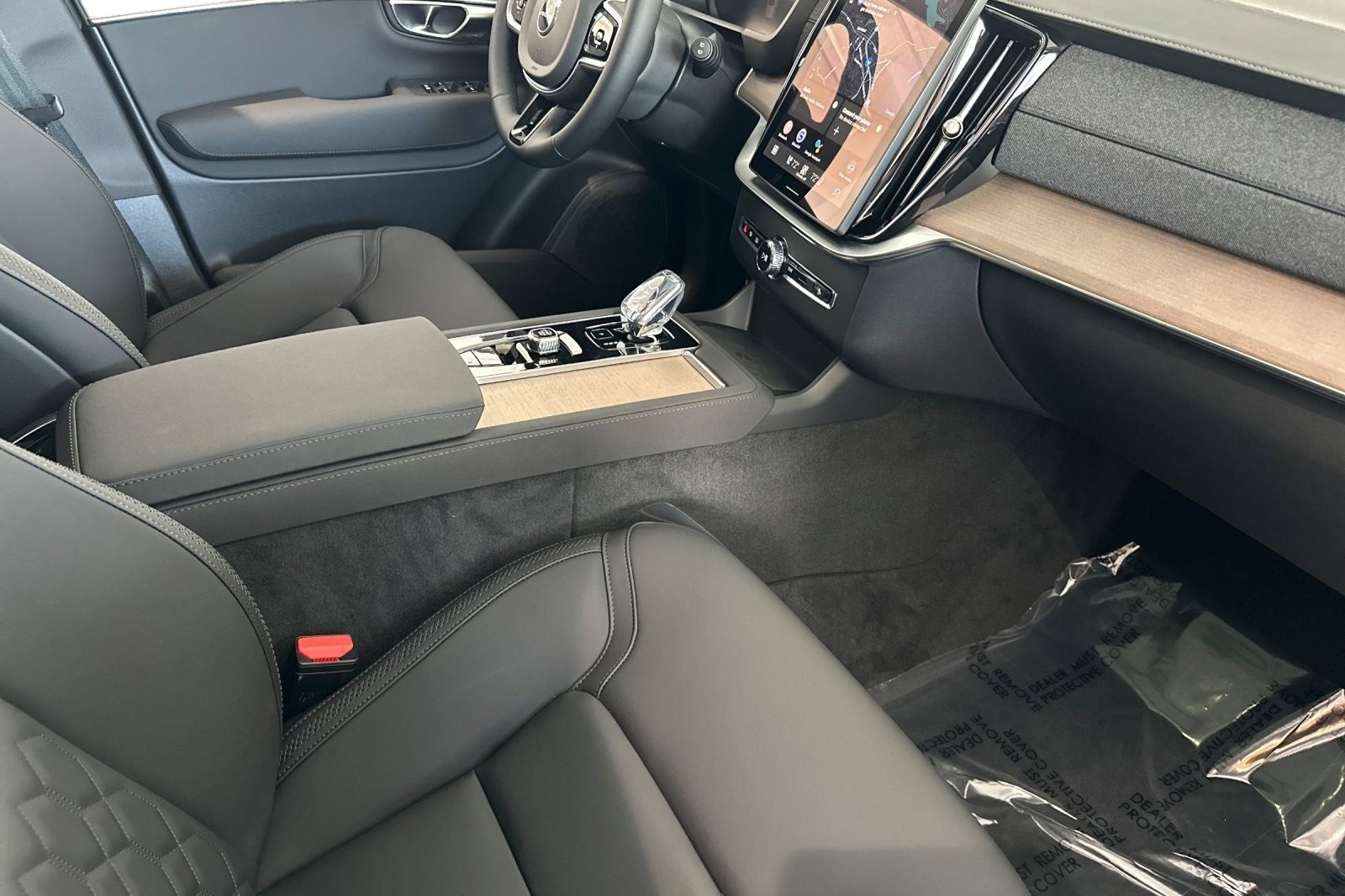 New 2026 Volvo XC90 B5 Plus image 19