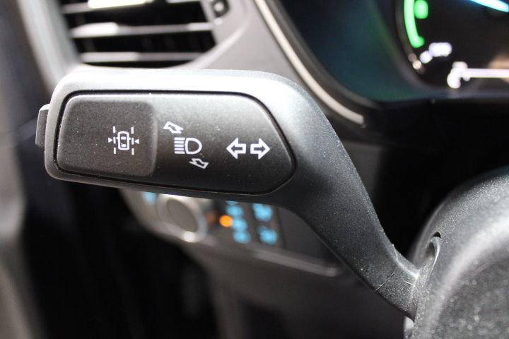 Used 2021 Ford Escape SE image 35