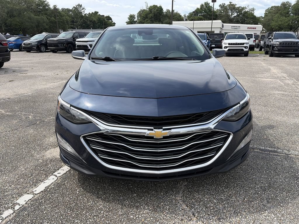 Used 2021 Chevrolet Malibu LT FWD image 9
