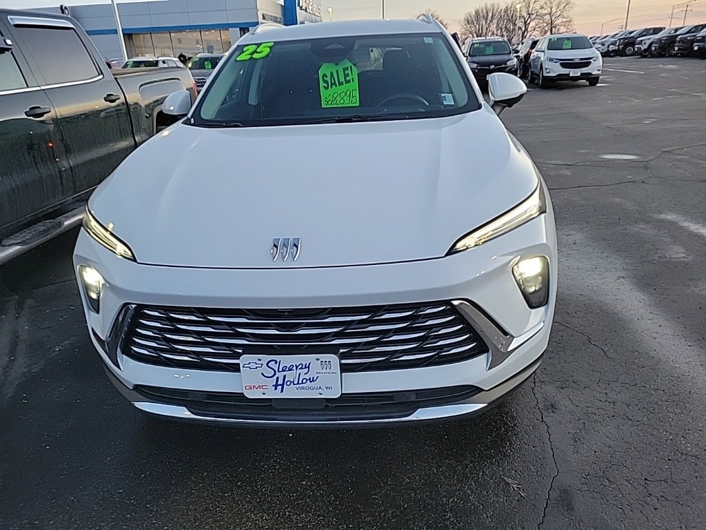 Used 2025 Buick Envision Preferred image 2