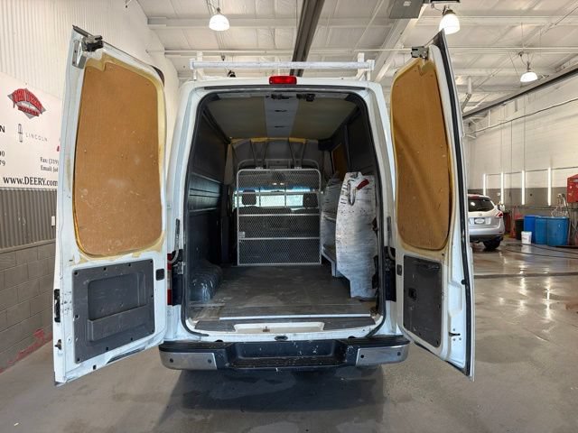 Used 2013 Nissan NV 2500 SV w/ Technology Pkg RWD image 5