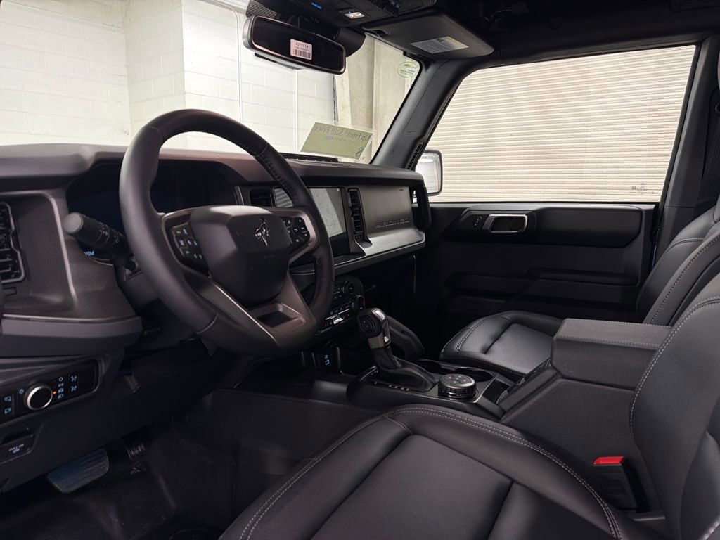 New 2025 Ford Bronco Badlands image 6