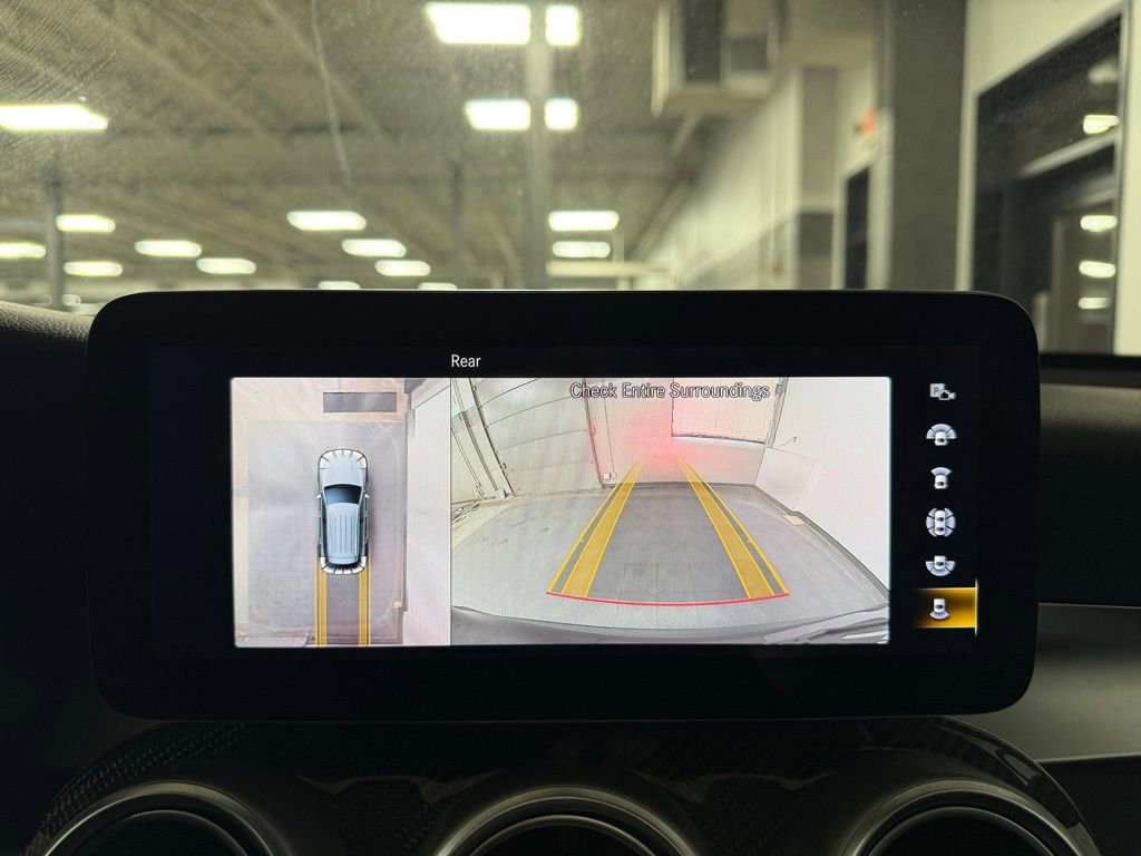 Used 2021 Mercedes-Benz GLC 300 4MATIC image 13