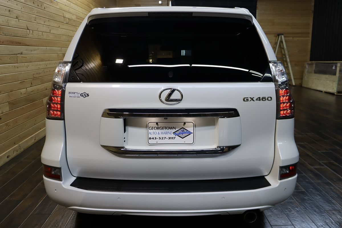 Used 2017 Lexus GX 460 w/ Navigation Package AWD/4WD image 4