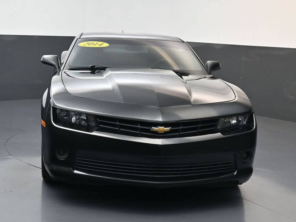 Used 2014 Chevrolet Camaro LS RWD image 11