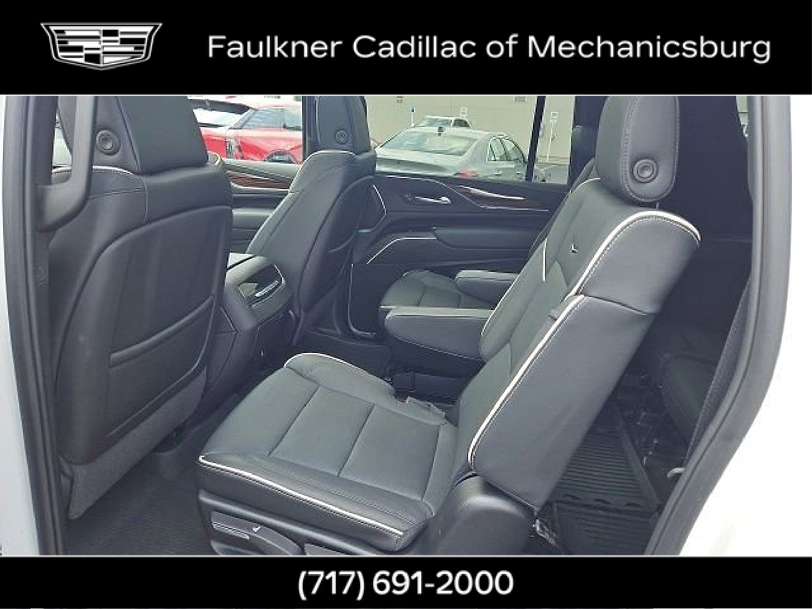 Used 2024 Cadillac Escalade ESV Premium Luxury w/ Performance Package AWD/4WD image 15