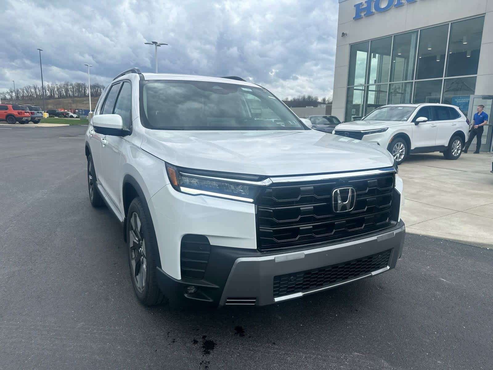 New 2026 Honda Pilot Elite image 2