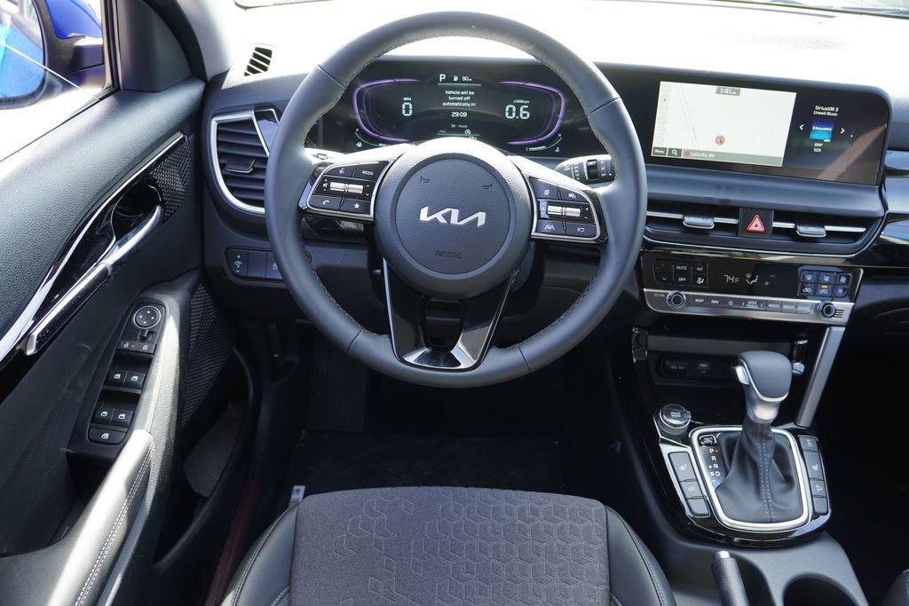 New 2026 Kia Seltos S AWD/4WD image 12